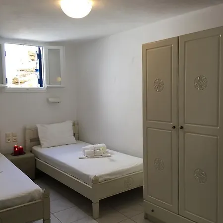 ميغاز روومز تورلوس